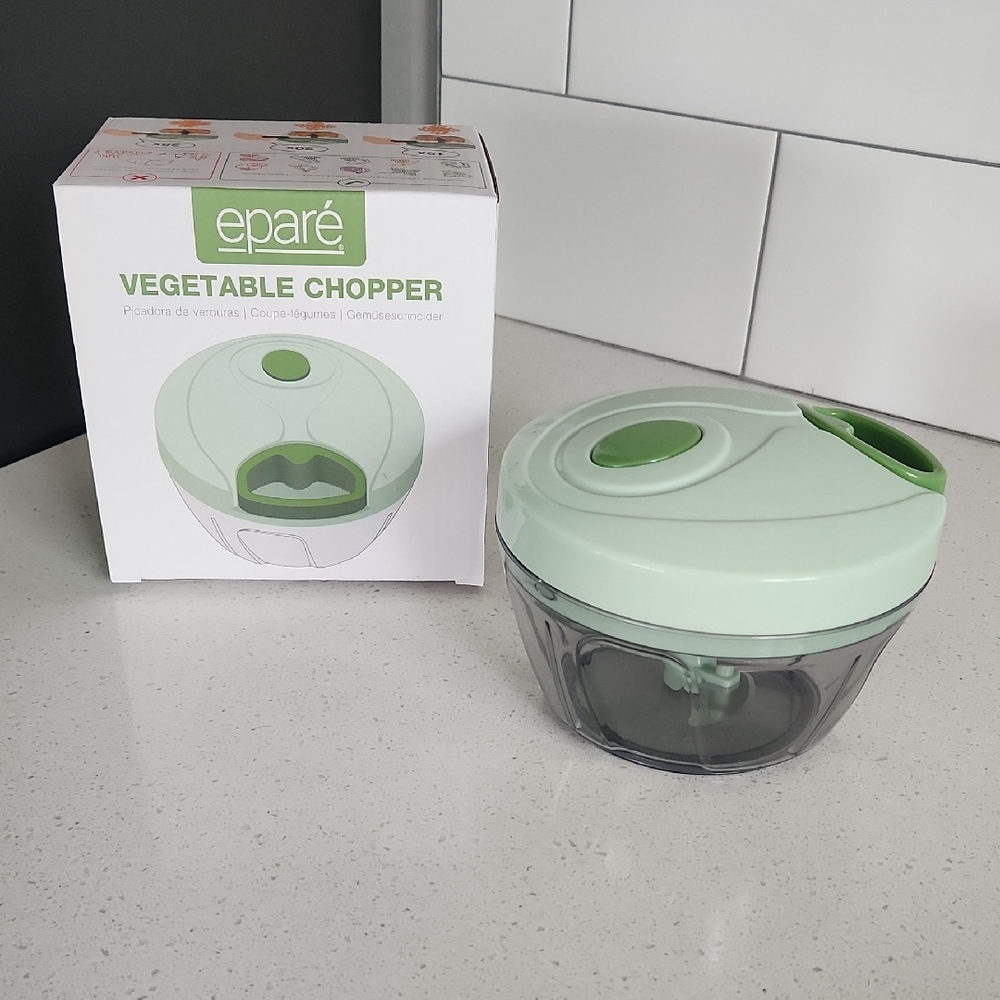 Green Vegetable Chopper